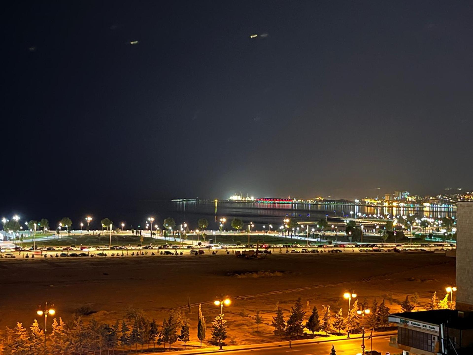 Sea View Couple Apartmant At Boulvard,Near Nizami Street Baku Eksteriør bilde
